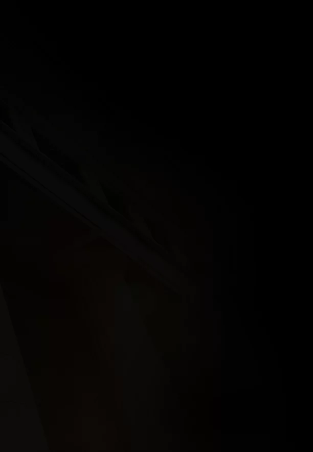 Home 01 Dark